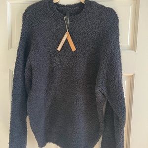 NWT SKIMS SWEATER SIZE XS